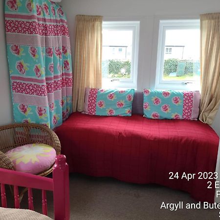 Quaint And Quirky Former Crofters Cottage In Port Ellen Exteriér fotografie