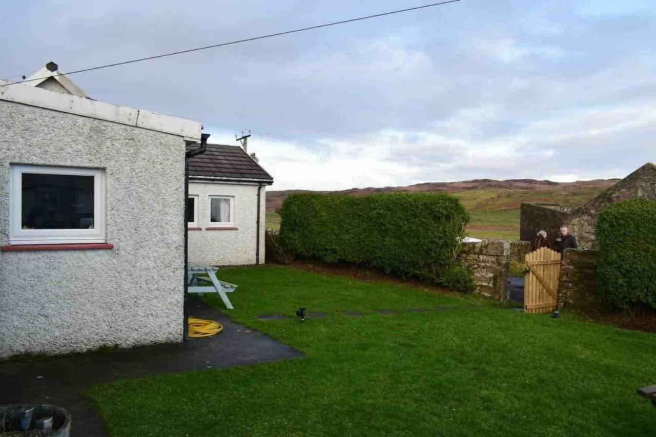 Quaint And Quirky Former Crofters Cottage In Port Ellen Exteriér fotografie