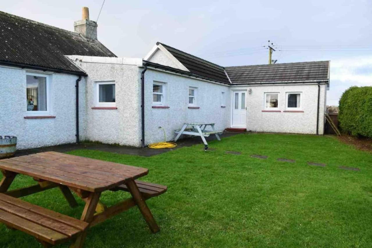 Quaint And Quirky Former Crofters Cottage In Port Ellen Exteriér fotografie