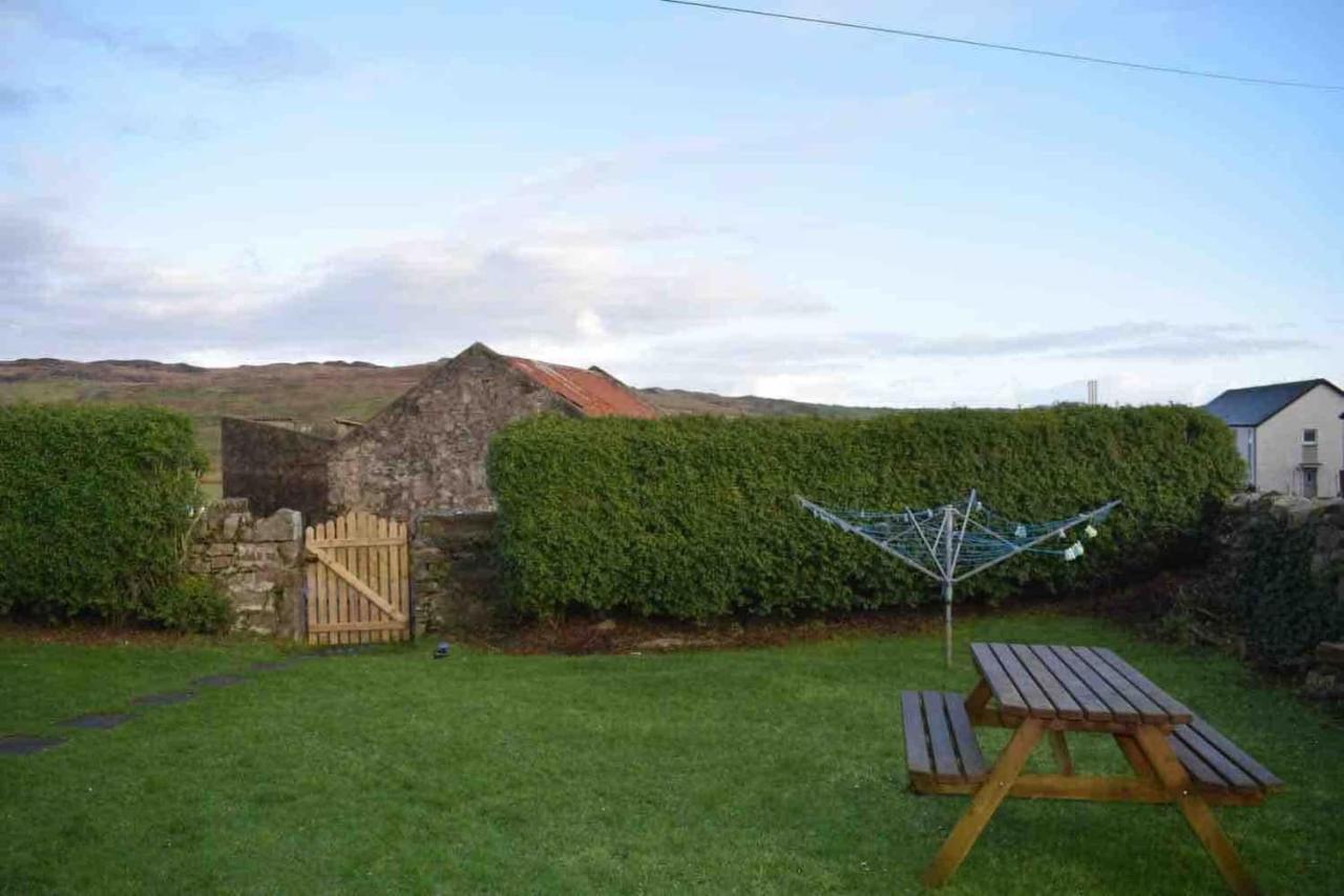 Quaint And Quirky Former Crofters Cottage In Port Ellen Exteriér fotografie